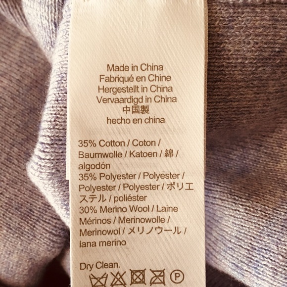 Woman’s long sleeve dress - Picture 4 of 4